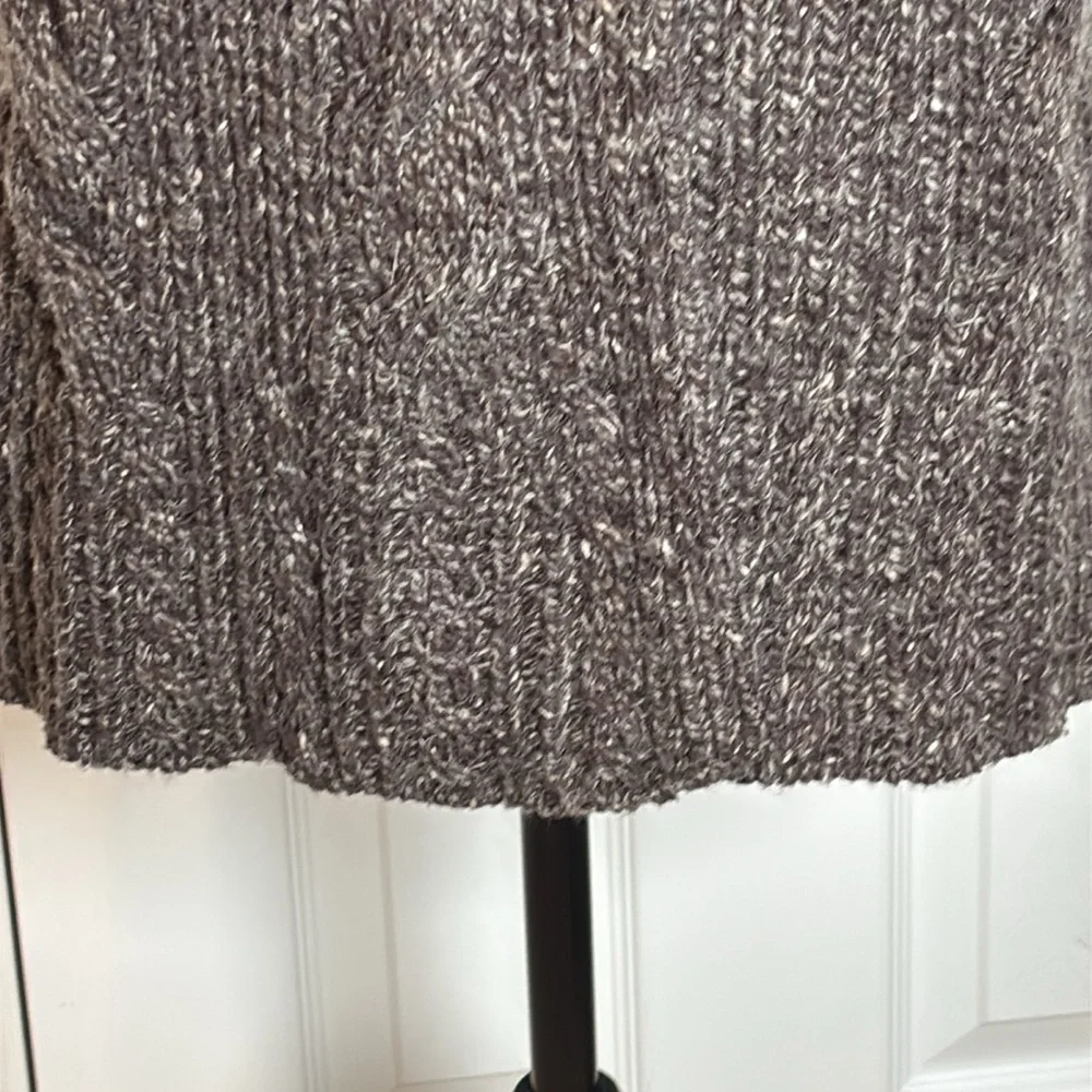 Alexandra Bartlett Sweater